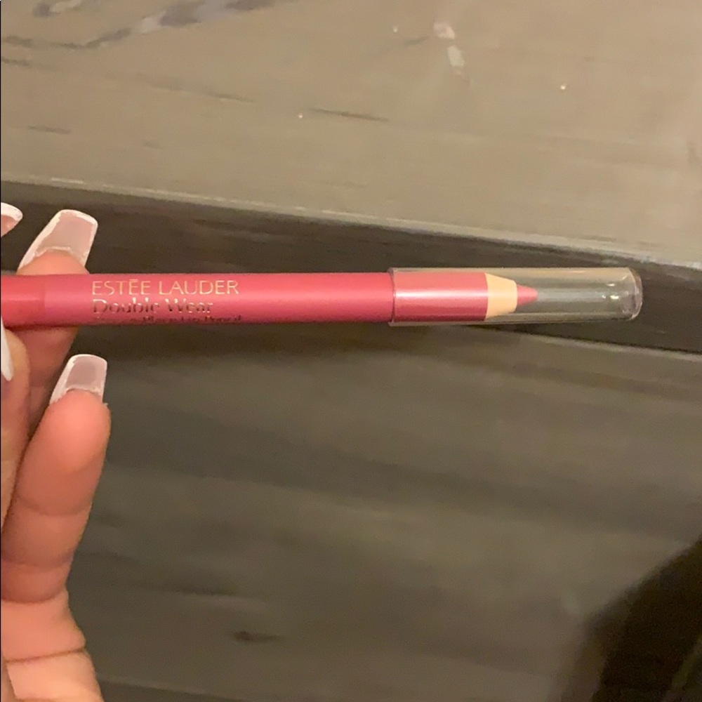 estee lauder lip liner